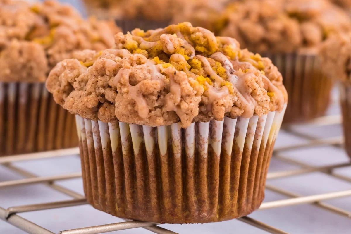 Easy Pumpkin Muffins With Streusel